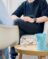 Zwei Personen im Gespräch in der Soteria
